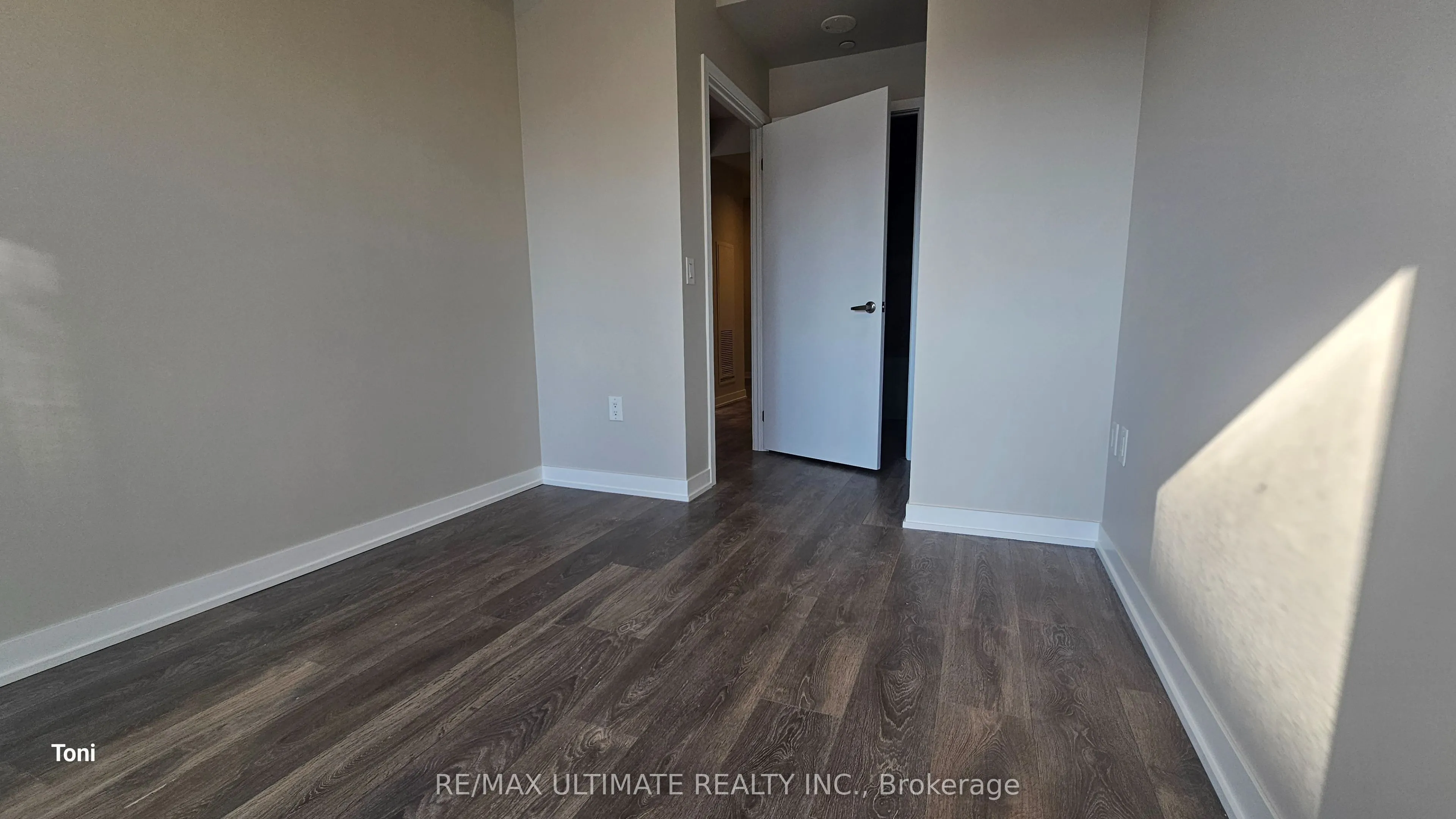 20 Richardson Street, #603