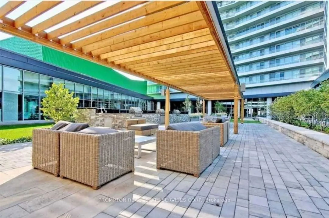 115 McMahon Drive, #3010