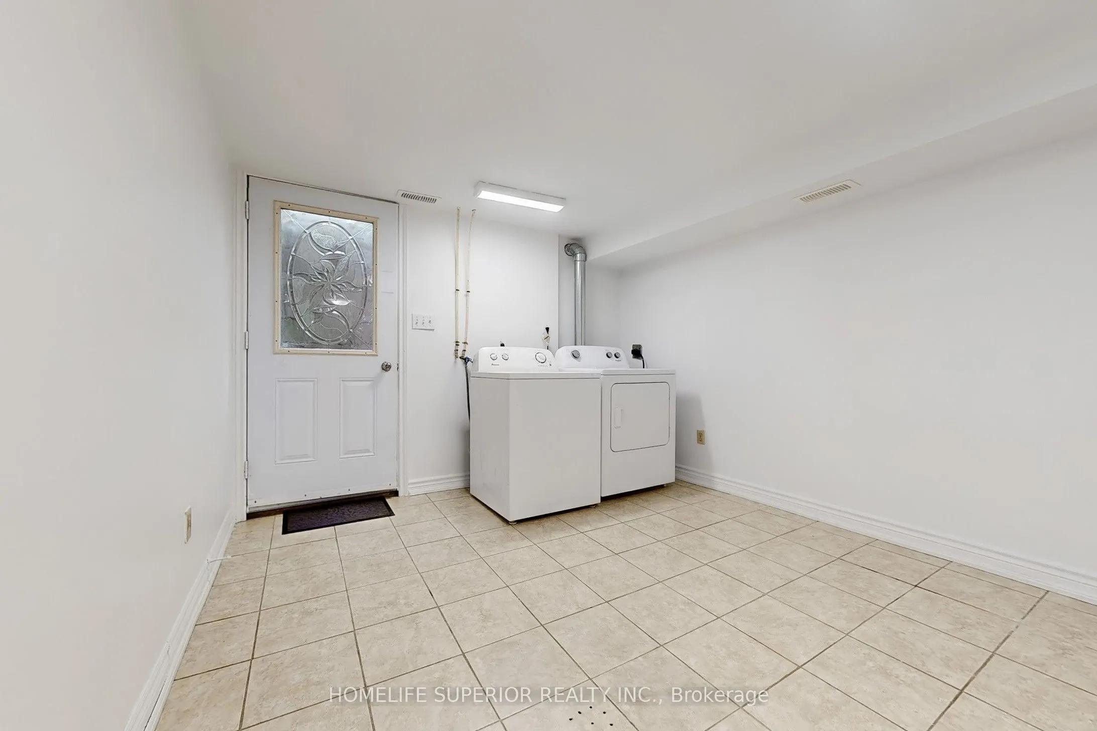 17 Mitchell Avenue