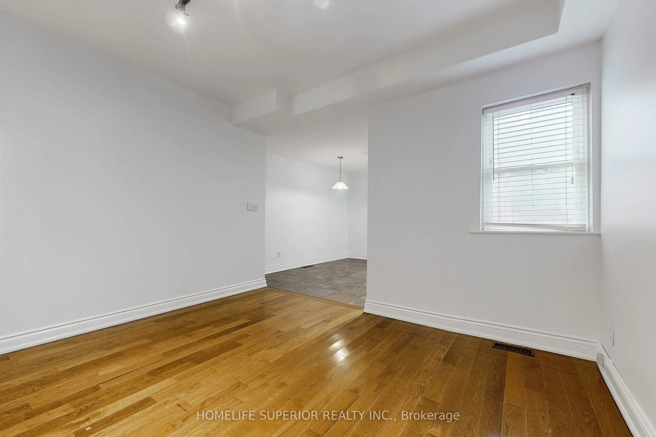 17 Mitchell Avenue