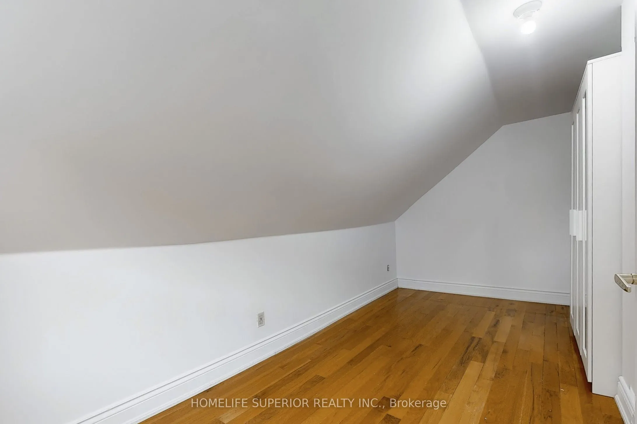 17 Mitchell Avenue