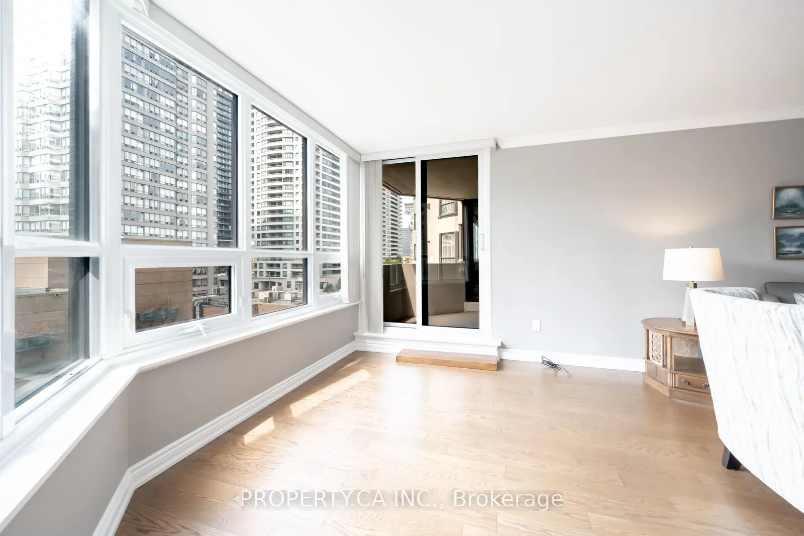 65 Spring Garden Avenue, #604