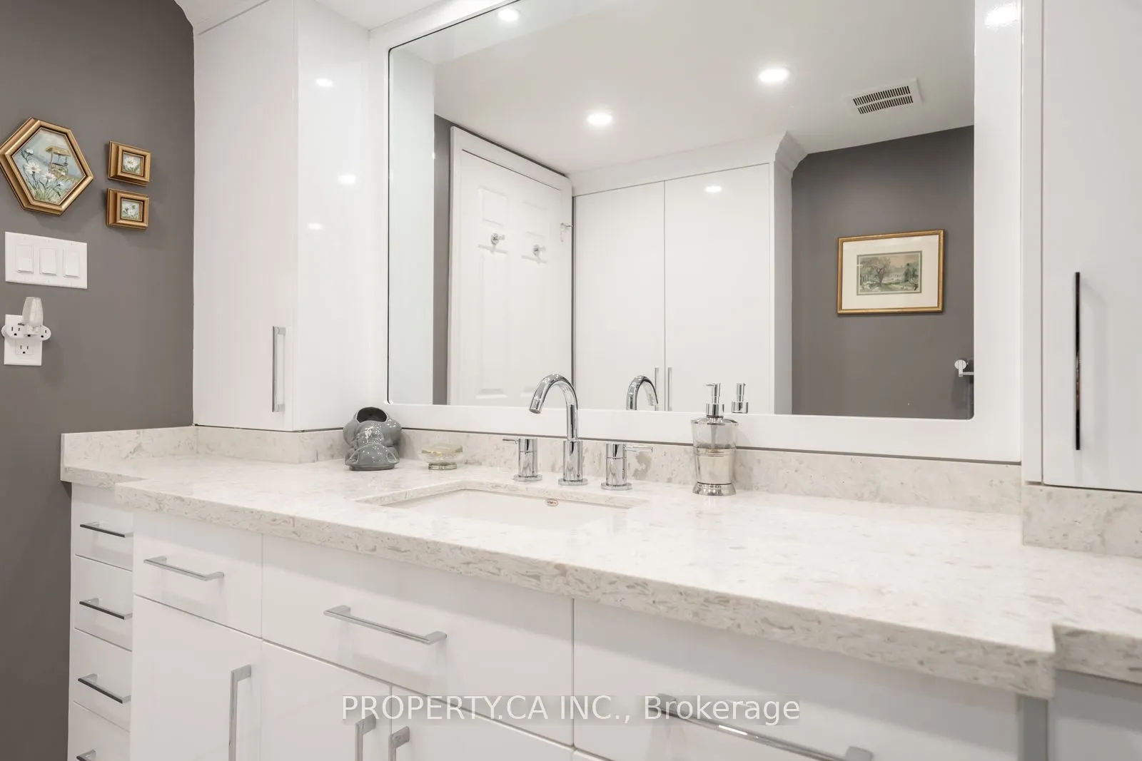 65 Spring Garden Avenue, #604