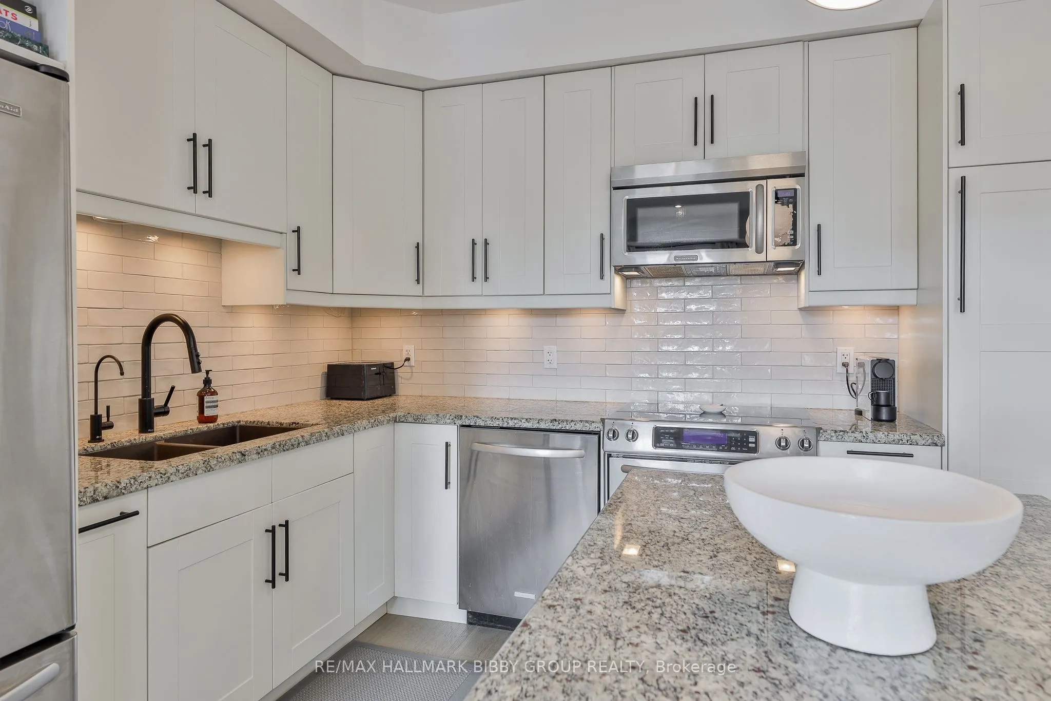 500 Richmond Street W, #Ph06