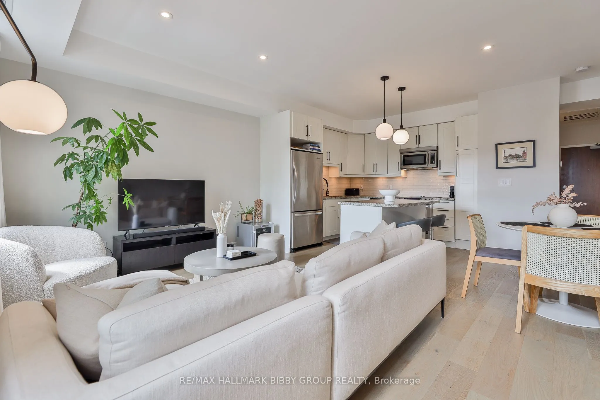 500 Richmond Street W, #Ph06