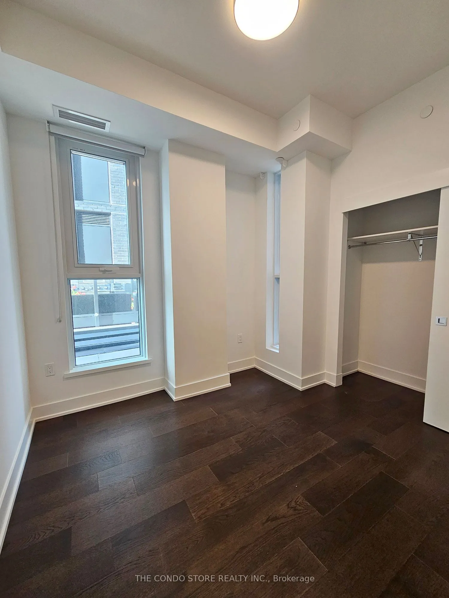 8 Manor Road W, #803