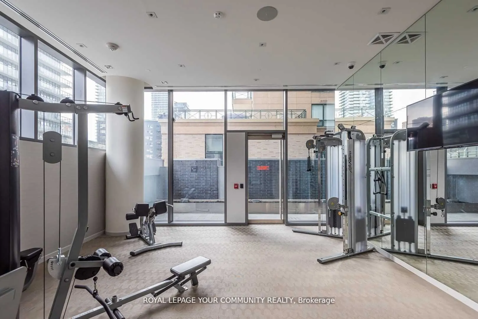 42 Charles Street E, #4208