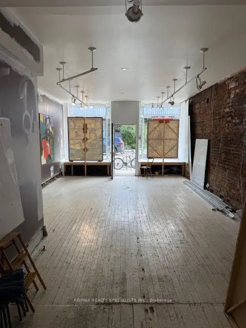 1052 Bathurst Street