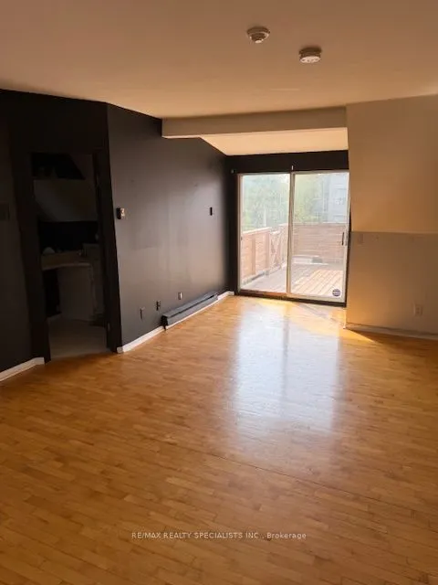 1052 Bathurst Street