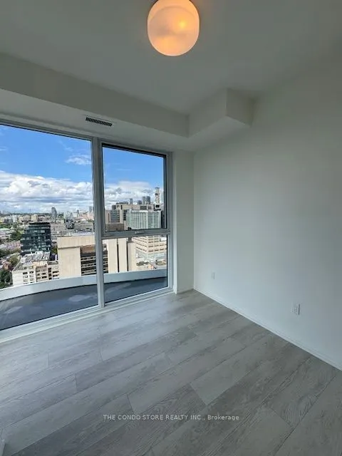 280 Dundas Street, #2611