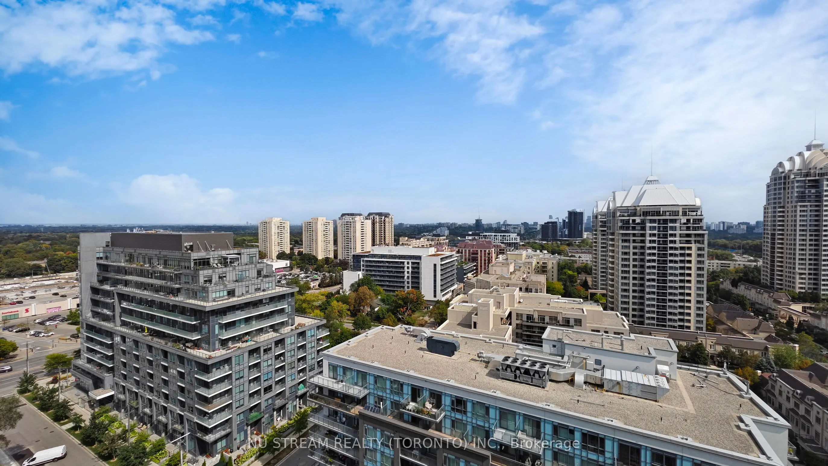 18 Kenaston Gardens, #1703