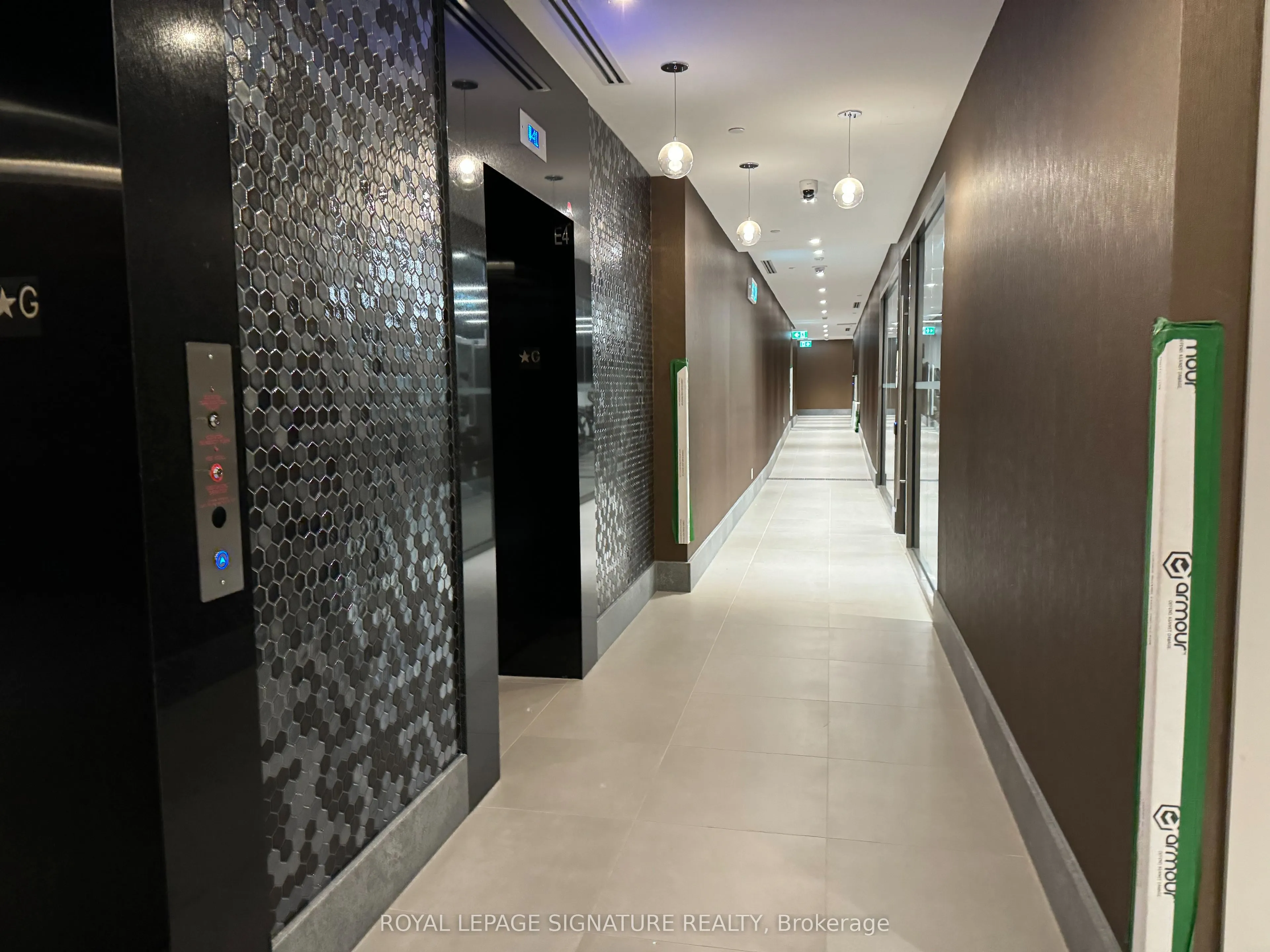 28 Widmer Street, #4226