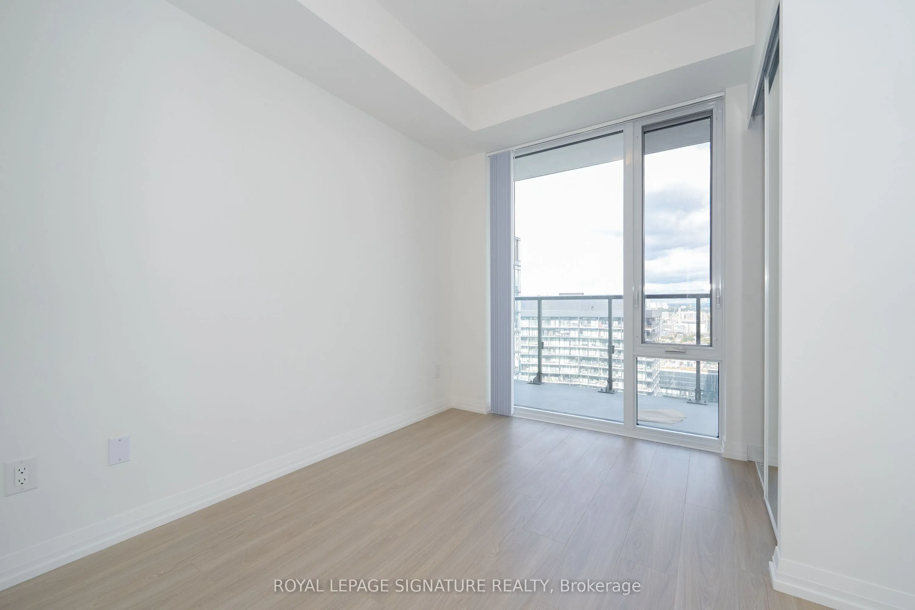28 Widmer Street, #4226