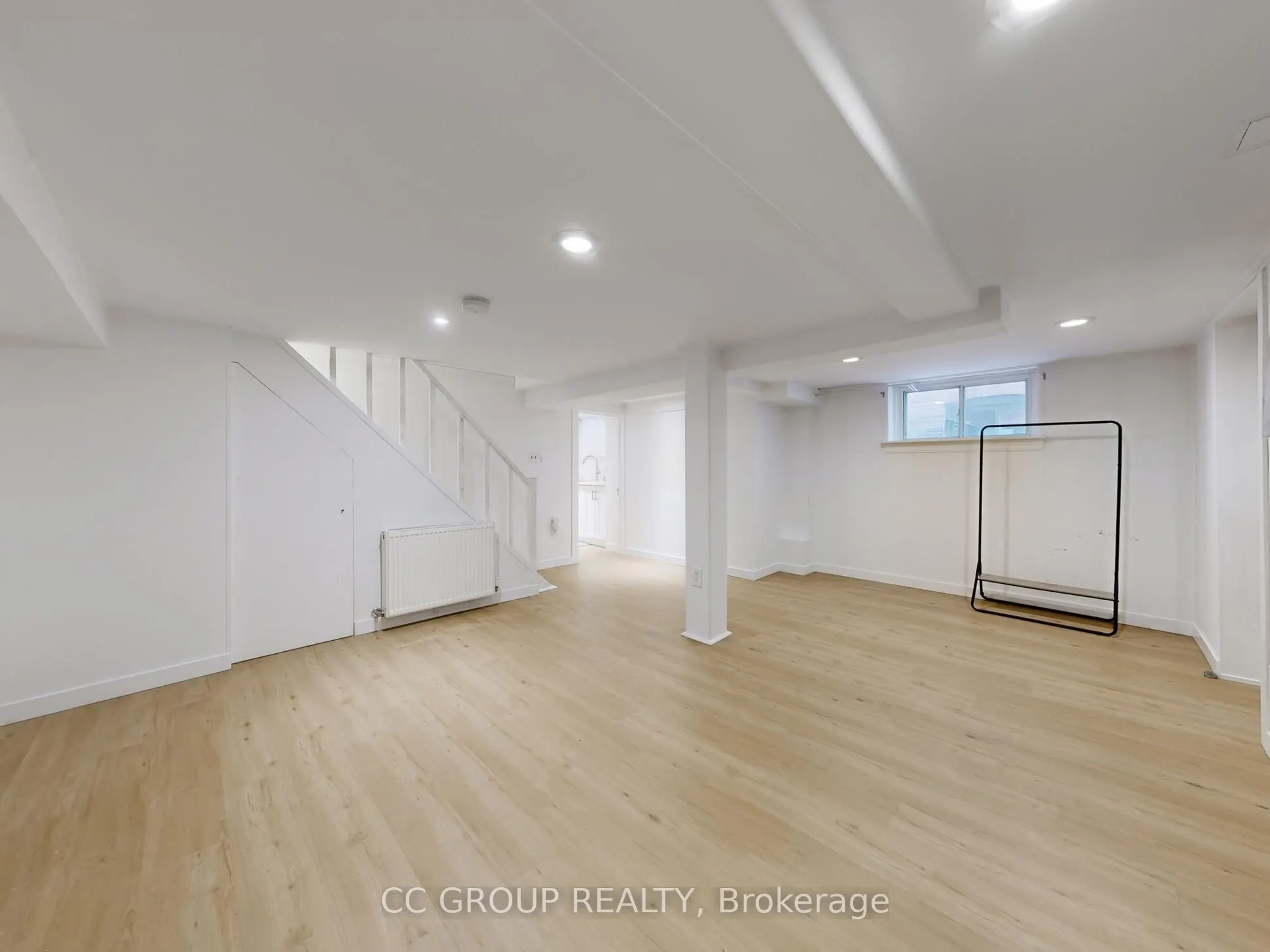 162 St Clair Avenue E, #Bsmt