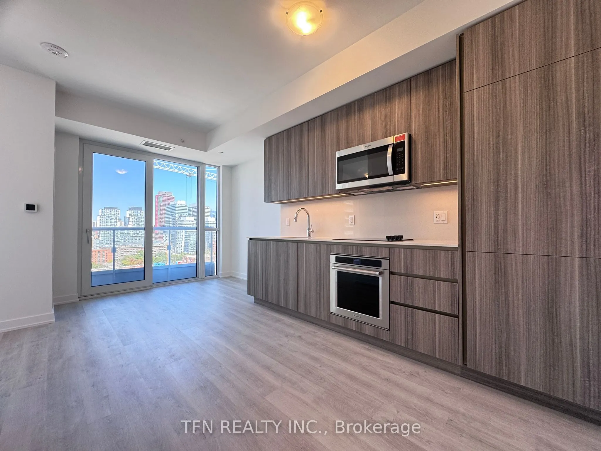 15 Richardson Street, #1503