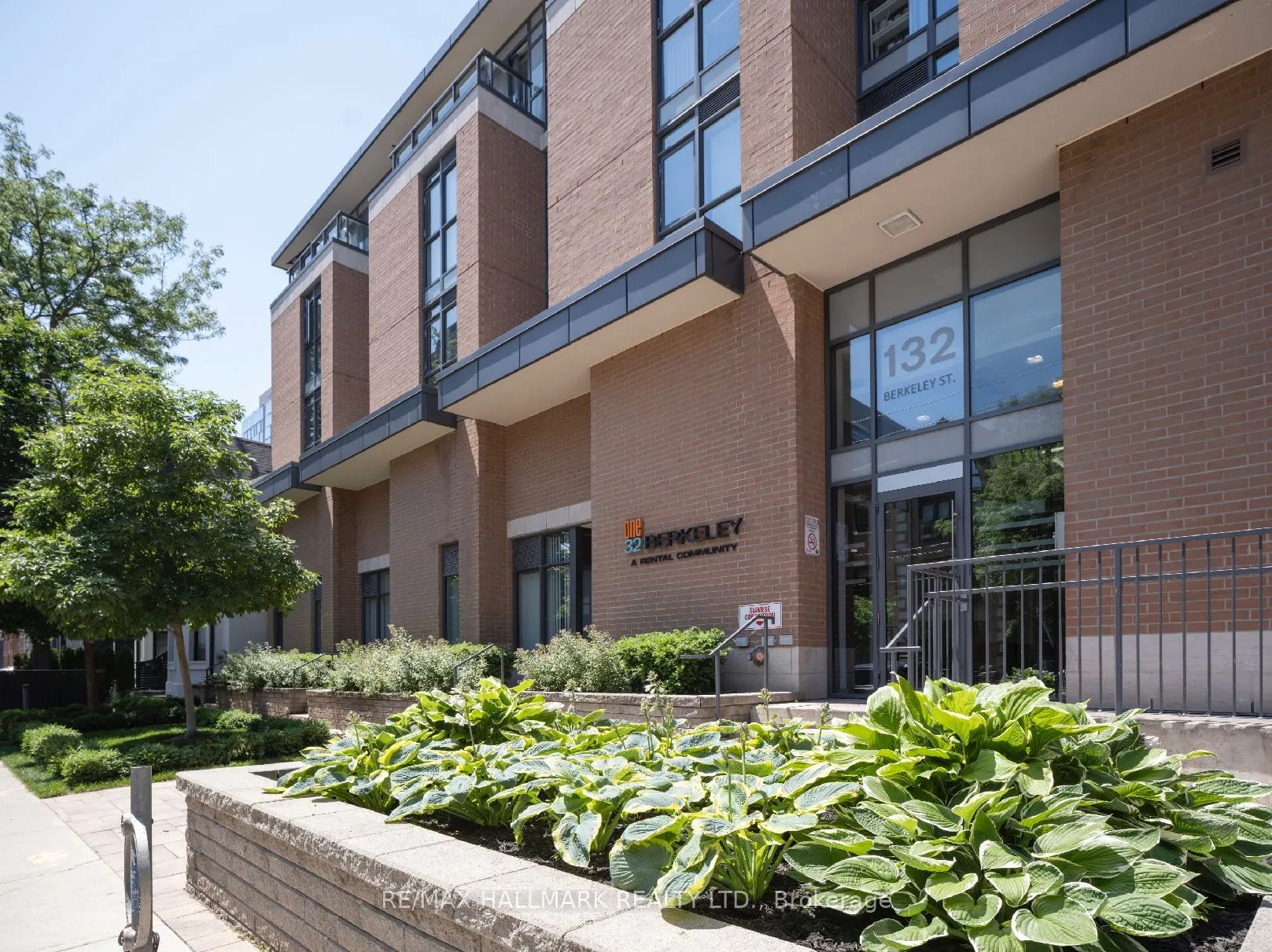 132 Berkeley Street, #616