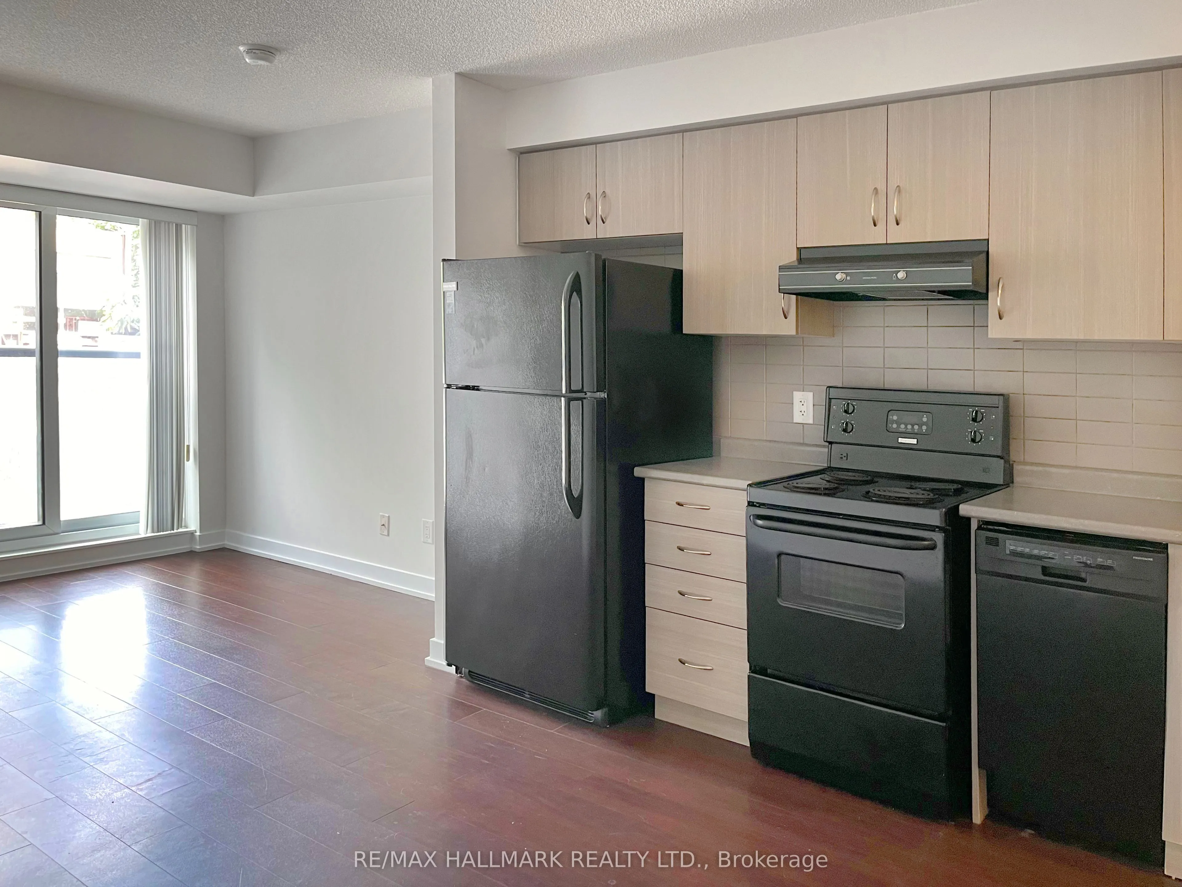 132 Berkeley Street, #616