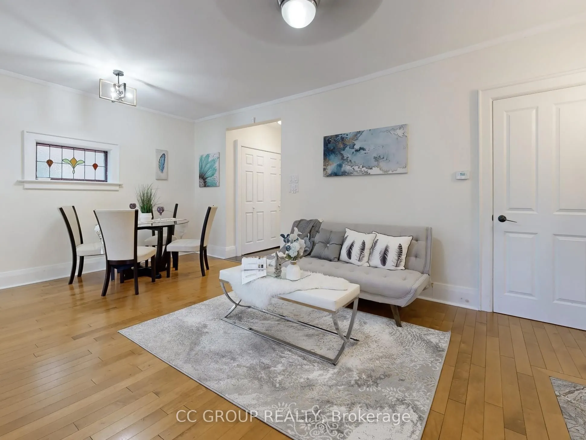 162 St Clair Avenue E, #Main