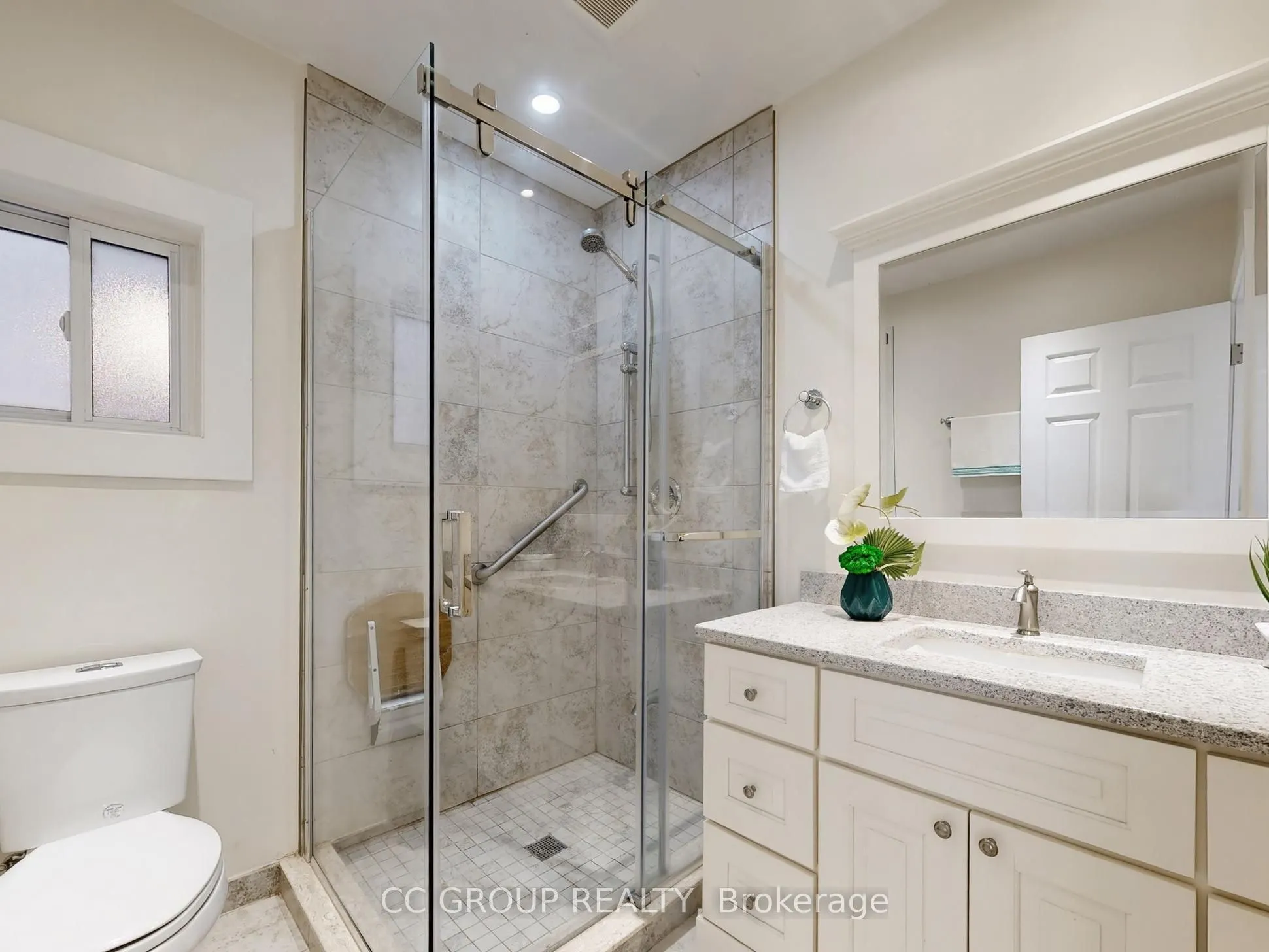 162 St Clair Avenue E, #Main