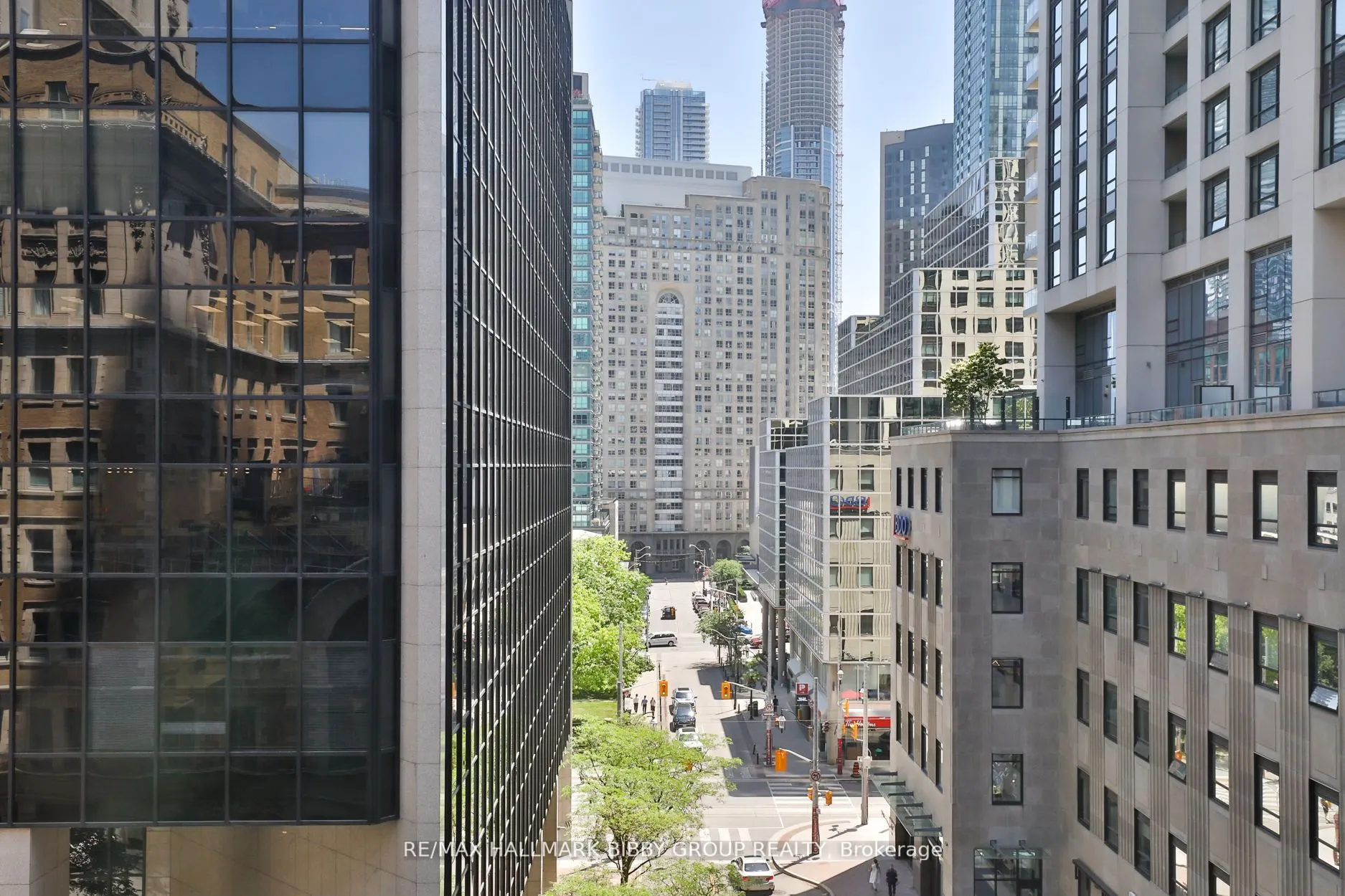 22 Leader Lane, #520