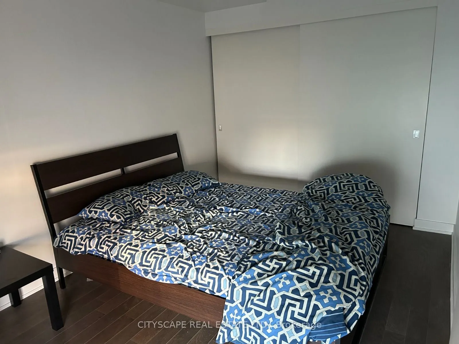 25 Richmond Street E, #1707
