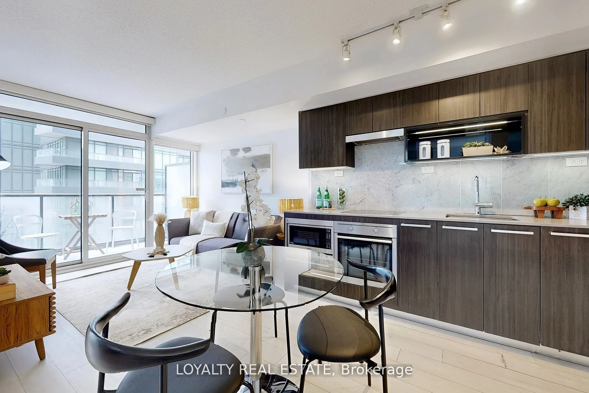 70 Queens Wharf Road, #1803