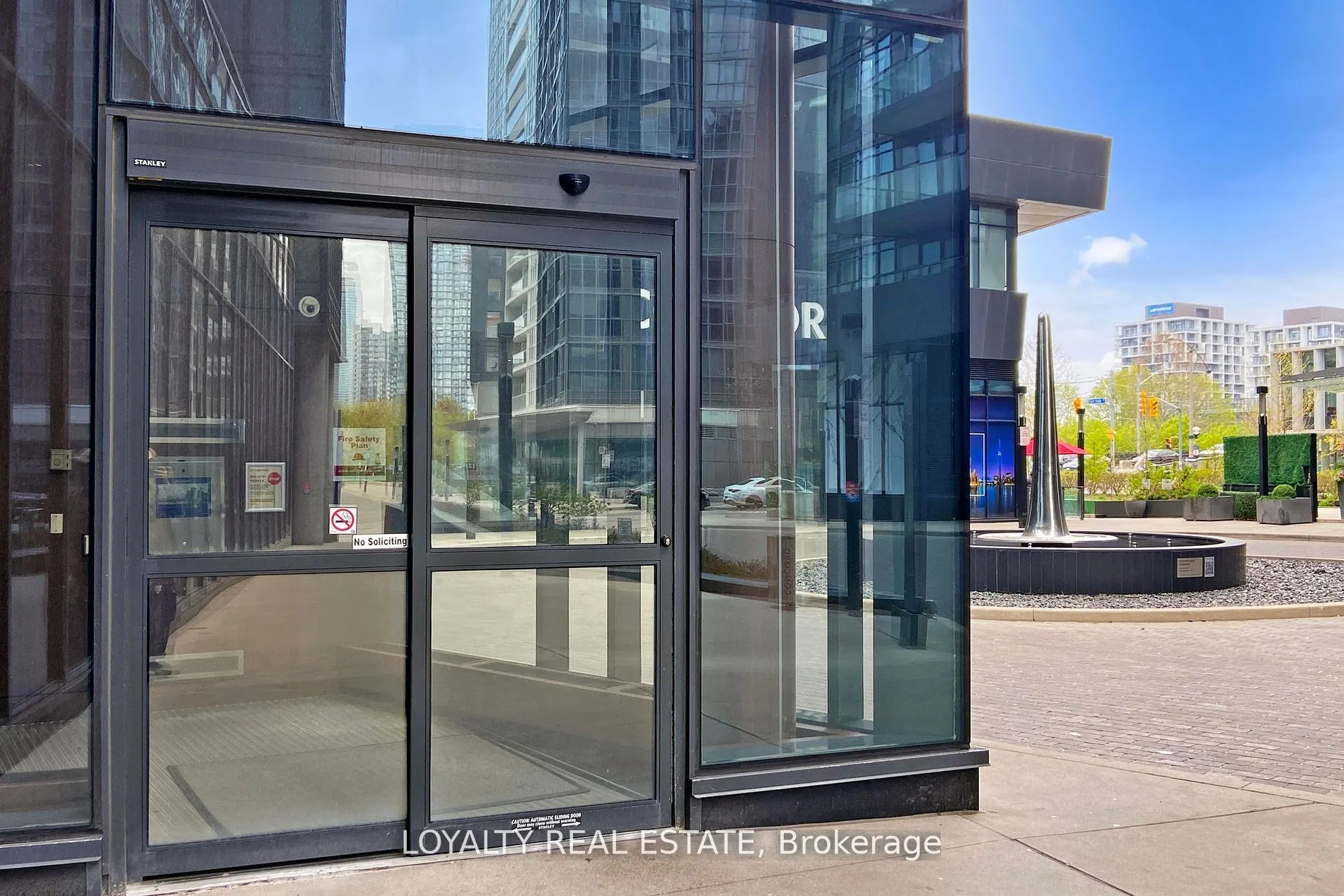 70 Queens Wharf Road, #1803