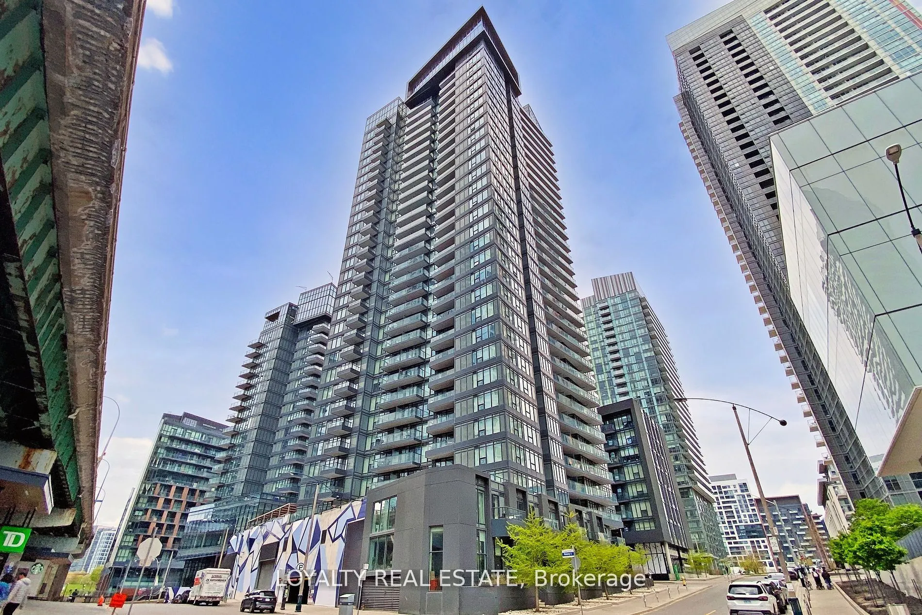70 Queens Wharf Road, #1803