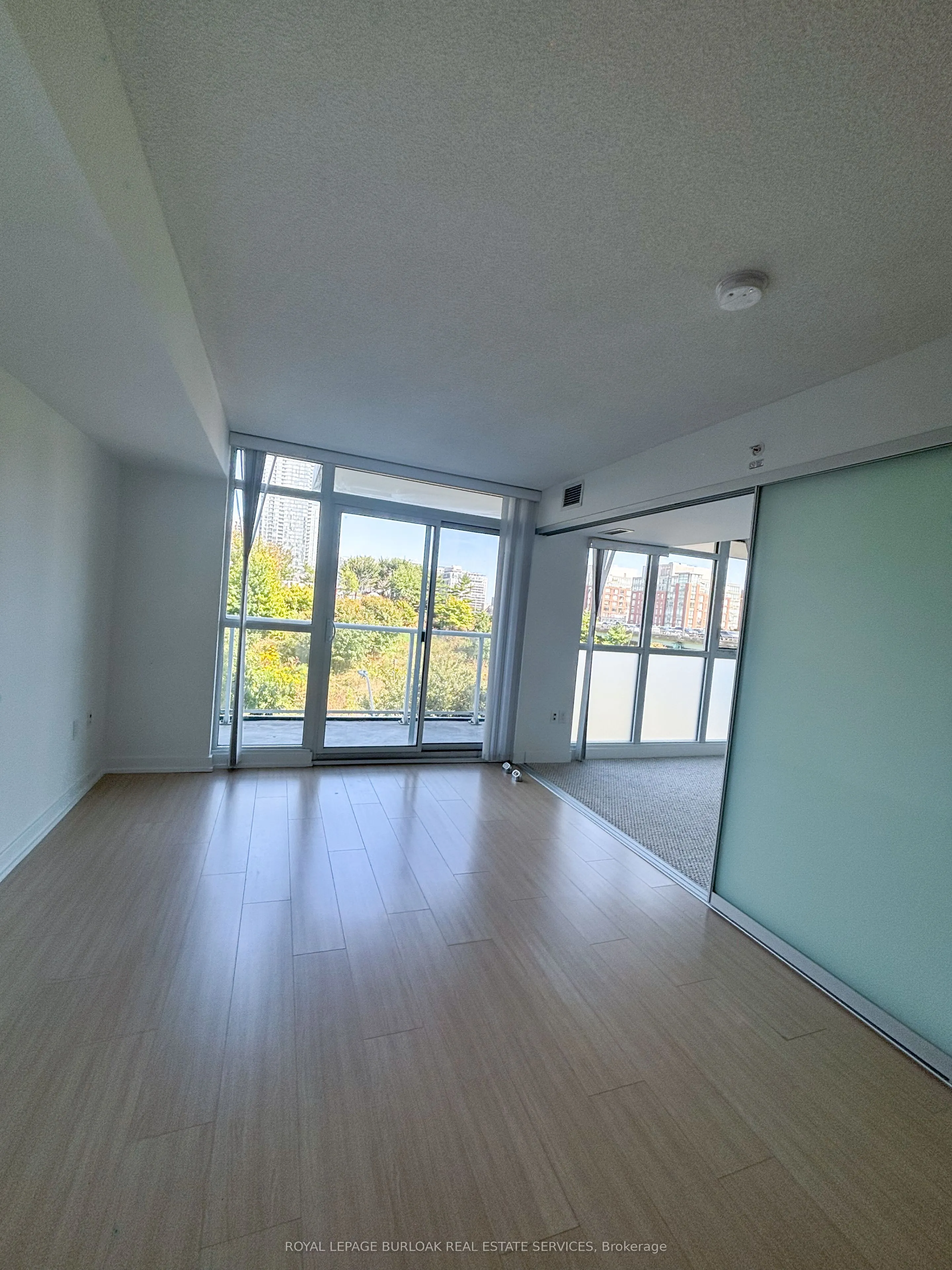 75 Queens Wharf Road, #303
