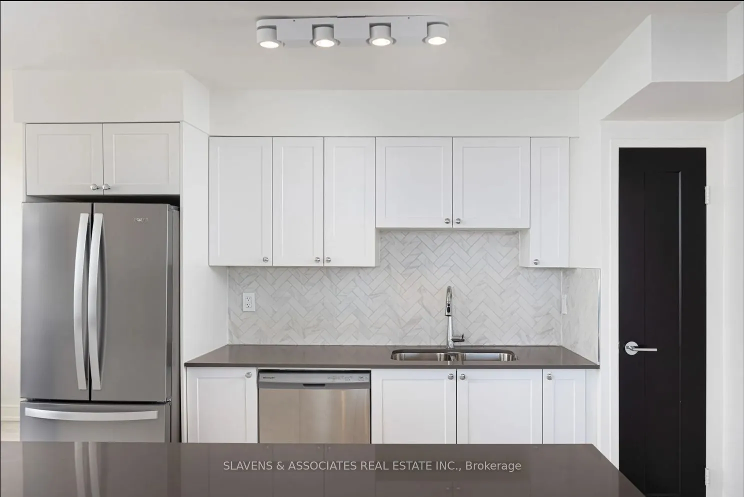 7 Jackes Avenue, #210