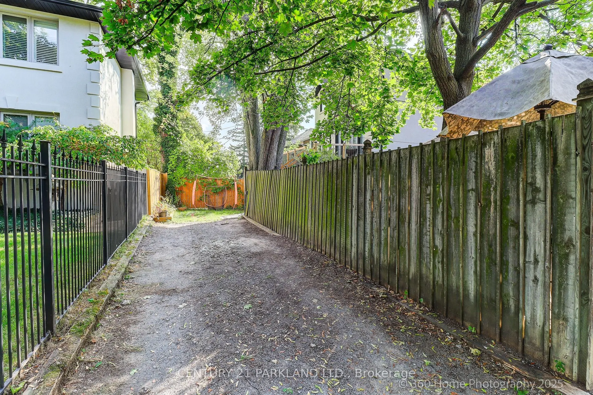 30 Glen Echo Road