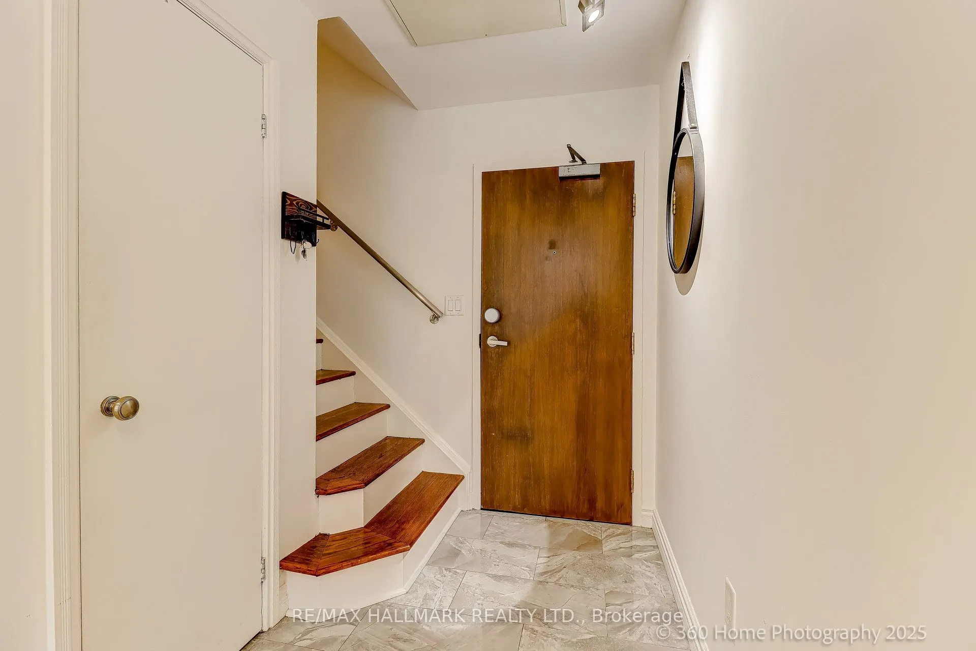 500 Richmond Street W, #333
