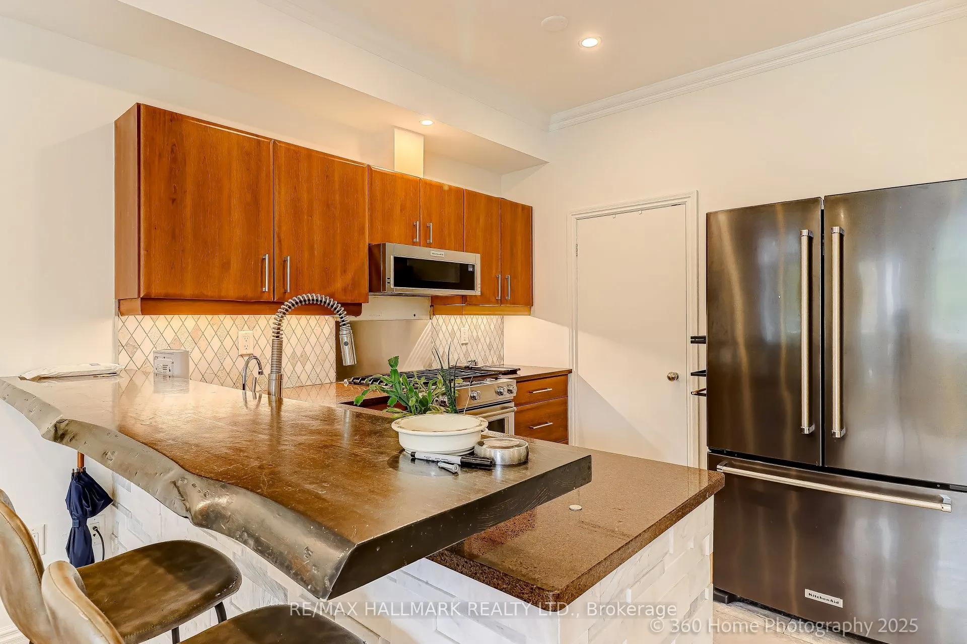 500 Richmond Street W, #333