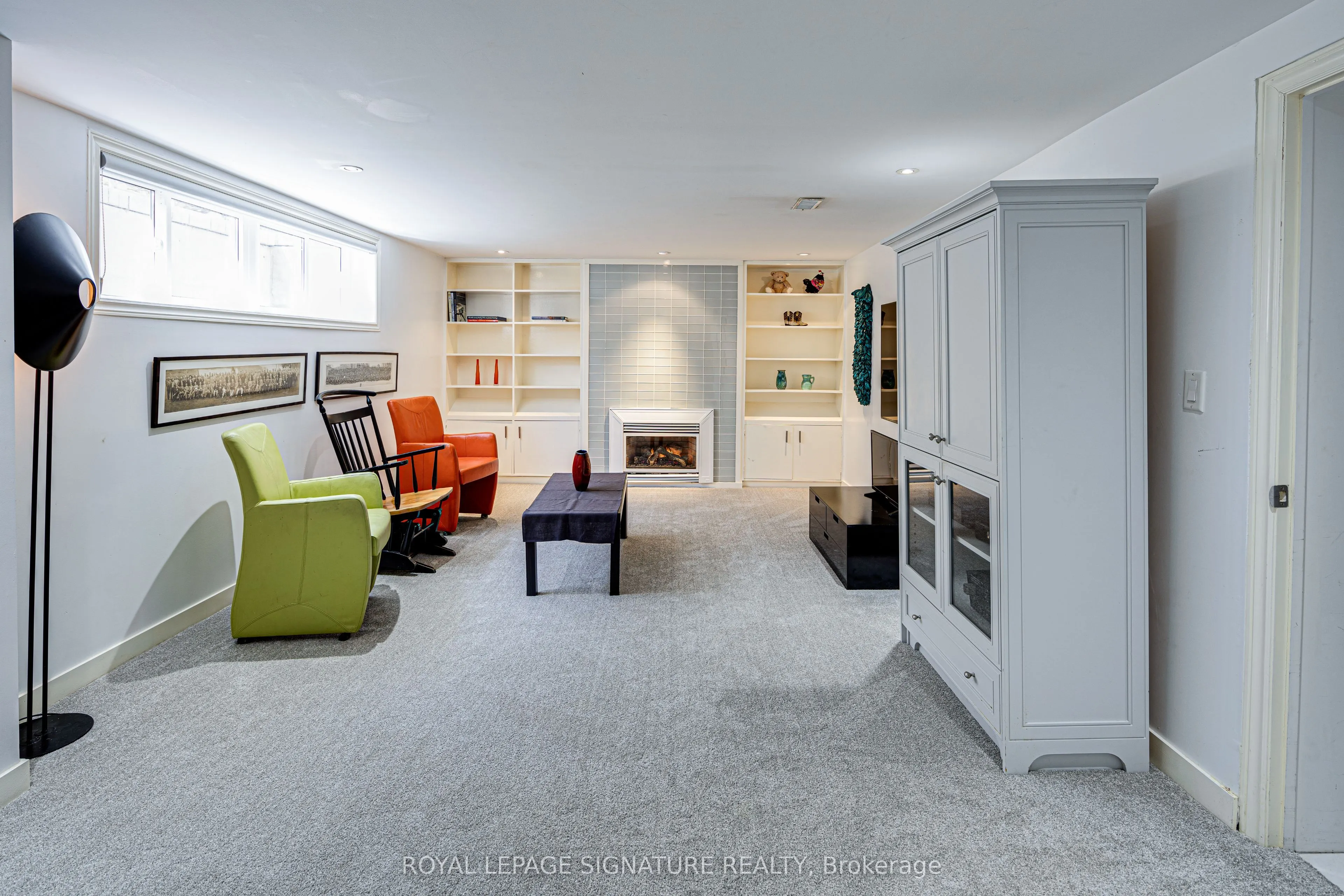 2 Parmbelle Crescent