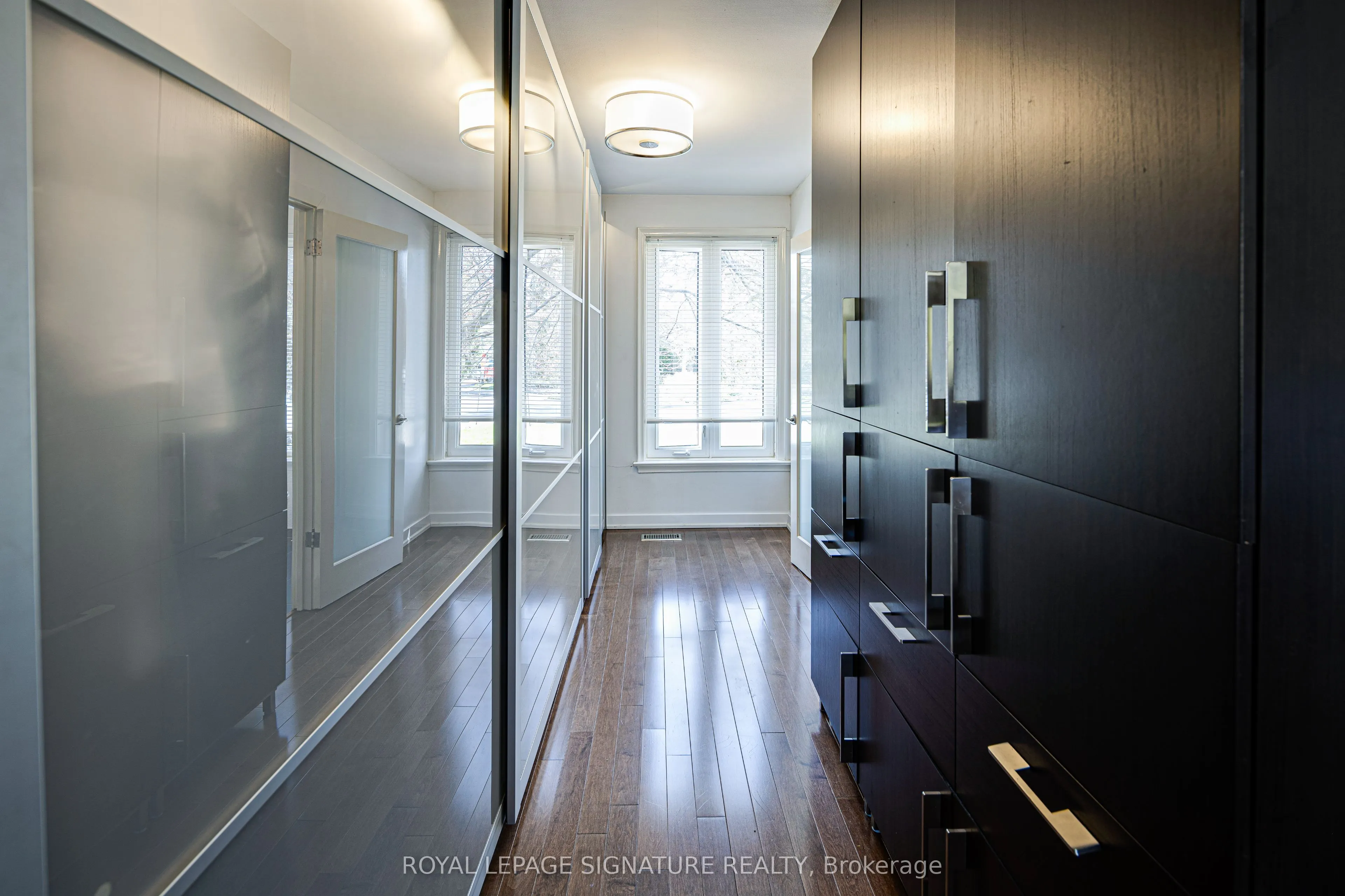 2 Parmbelle Crescent