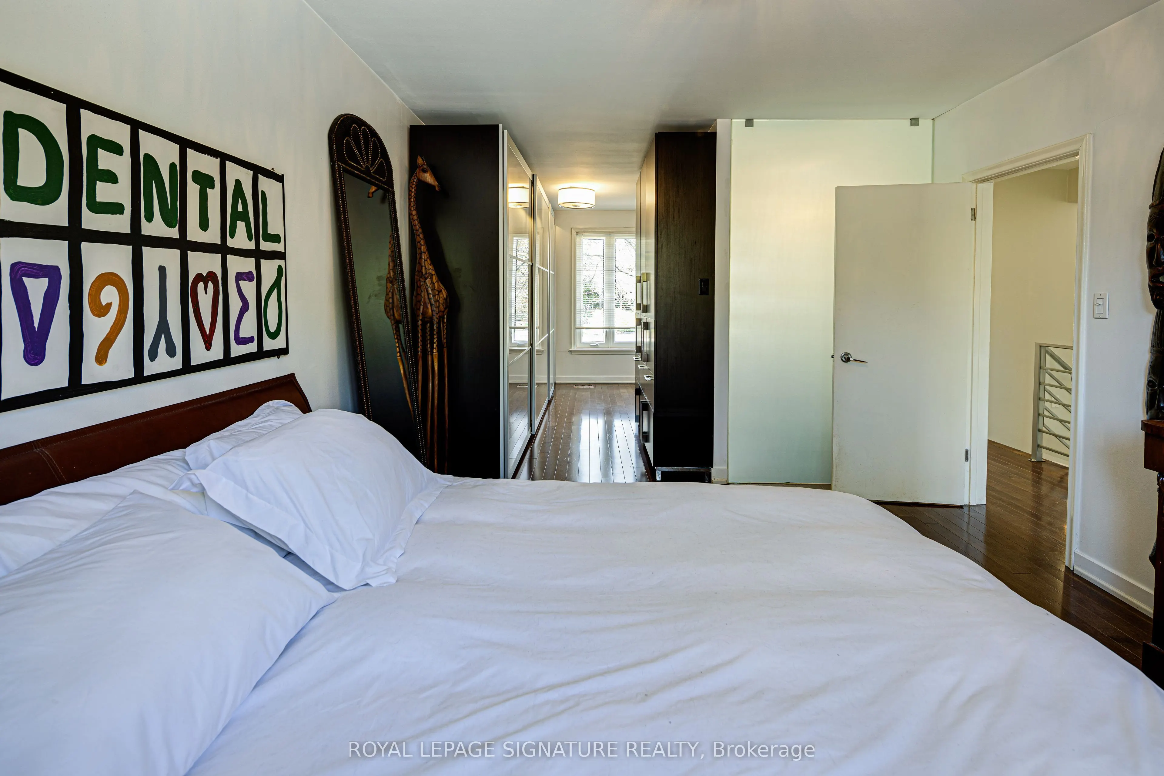 2 Parmbelle Crescent