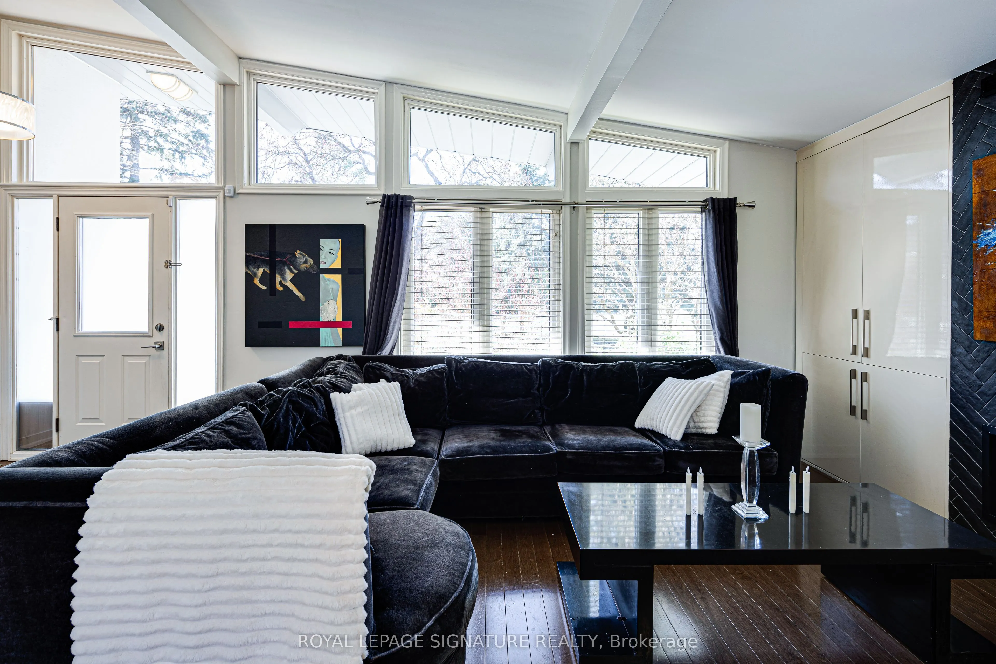 2 Parmbelle Crescent