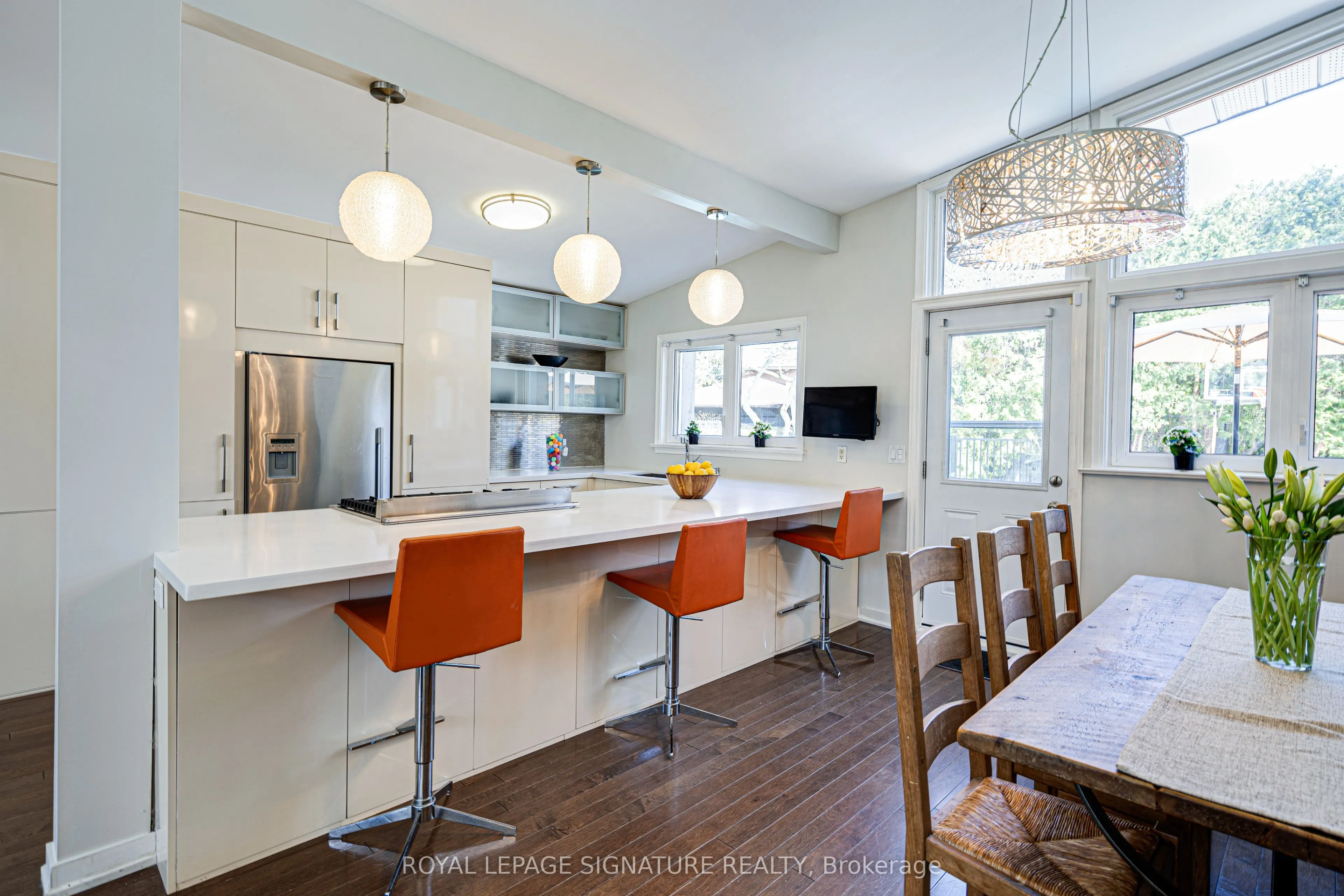 2 Parmbelle Crescent
