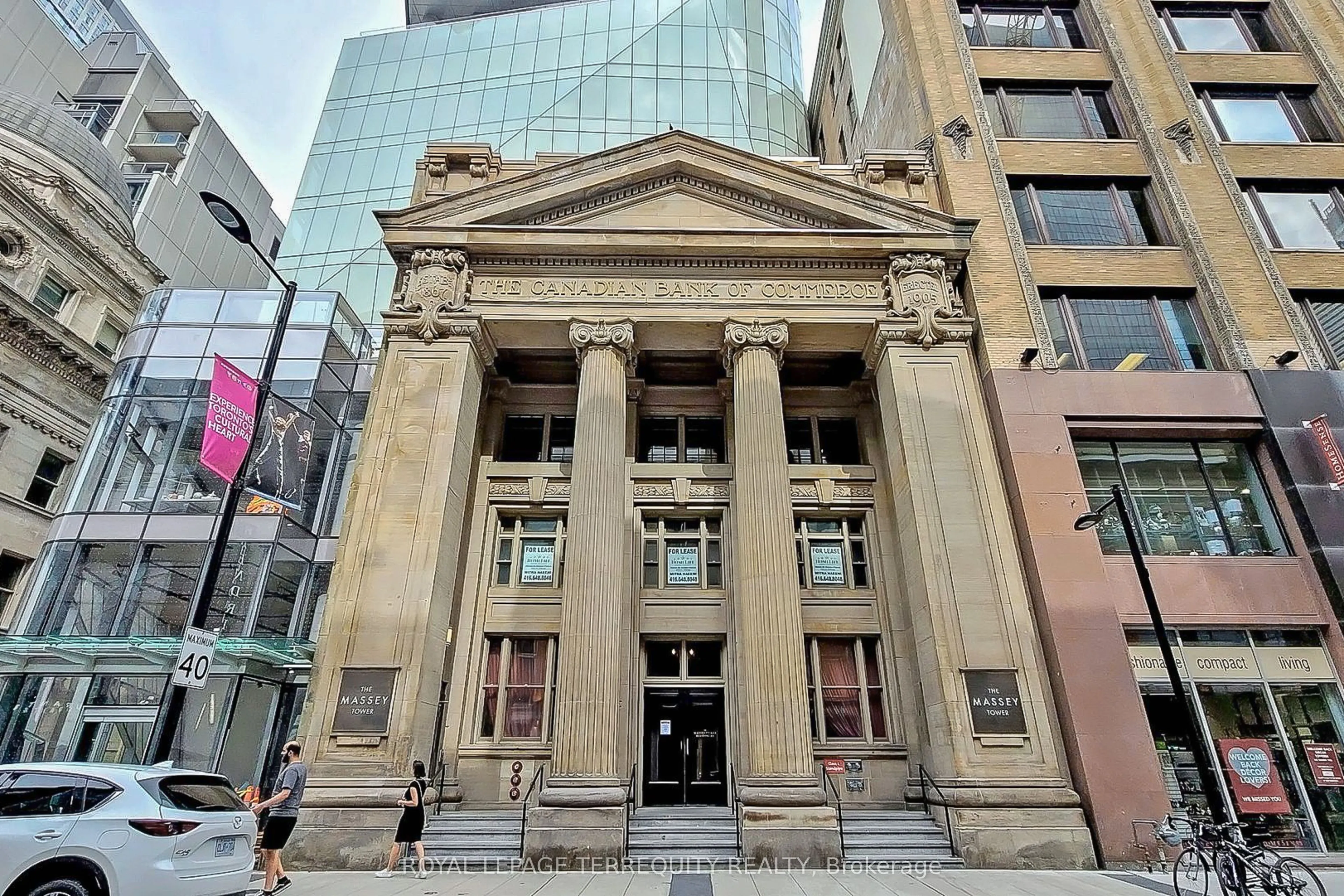 197 Yonge Street, #2709