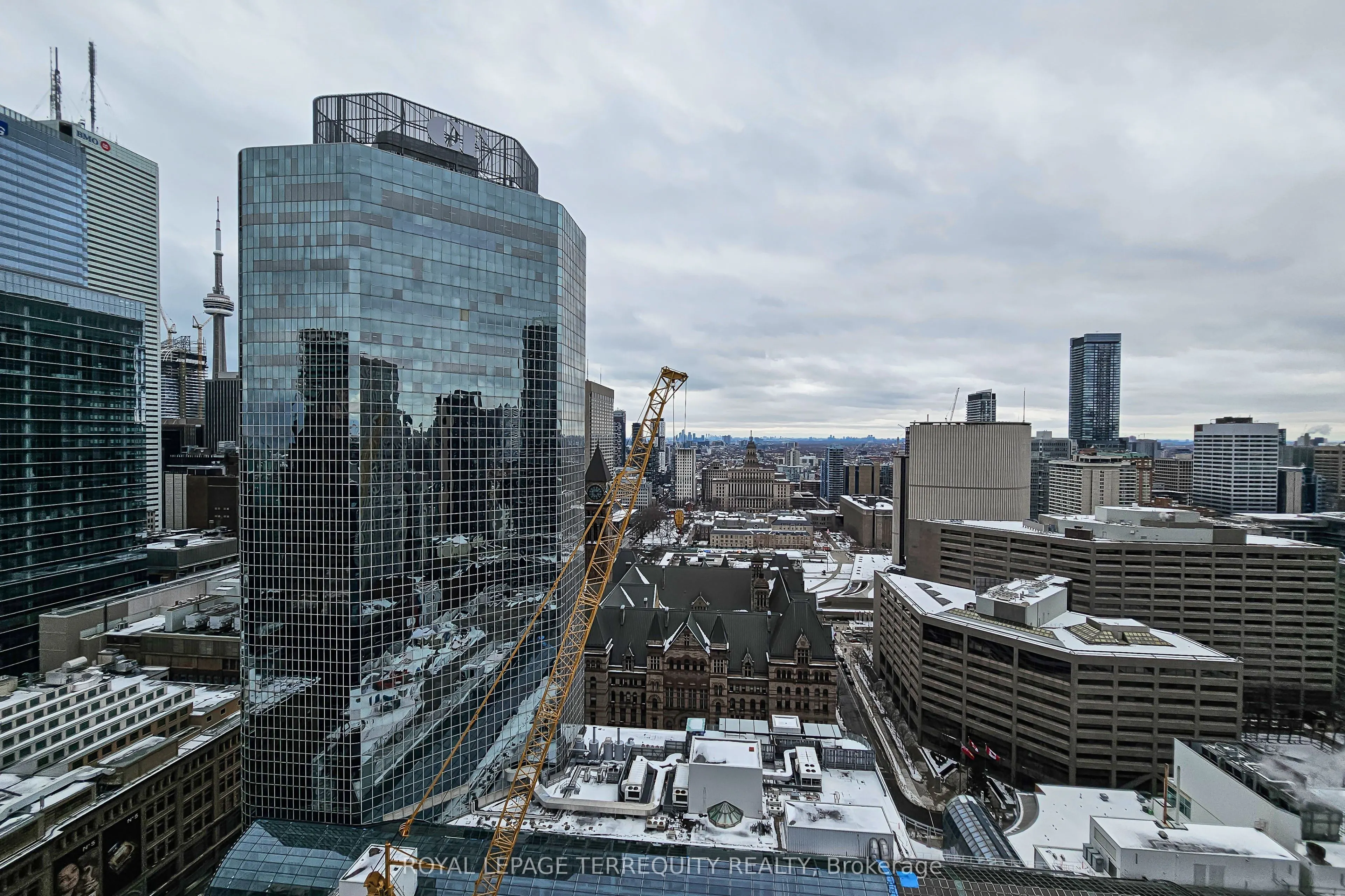 197 Yonge Street, #2709