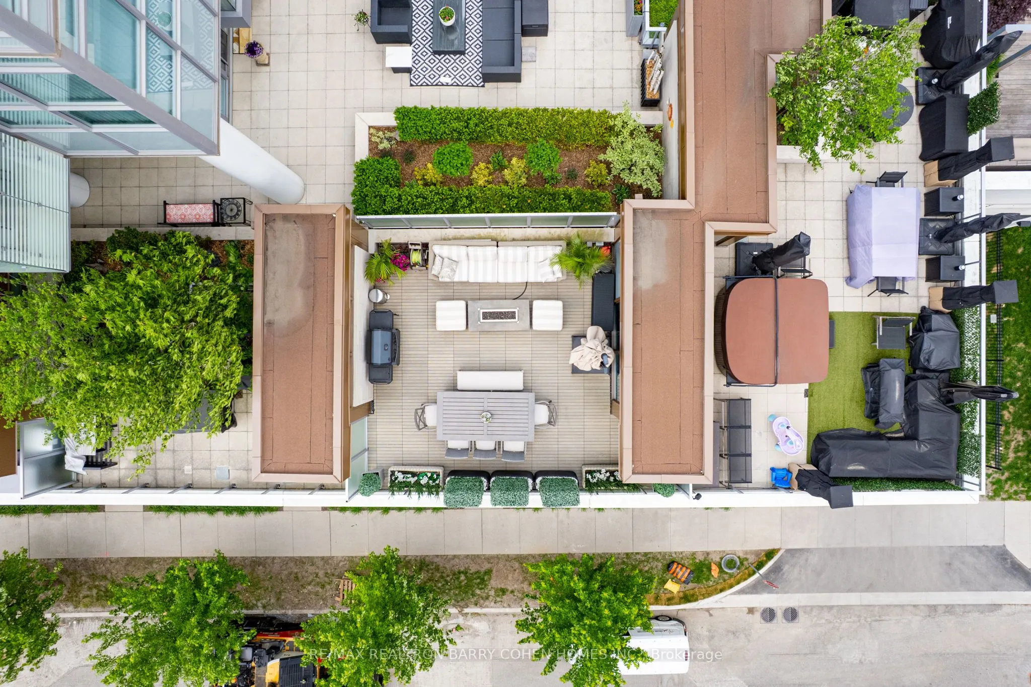 133 Pears Avenue, #2