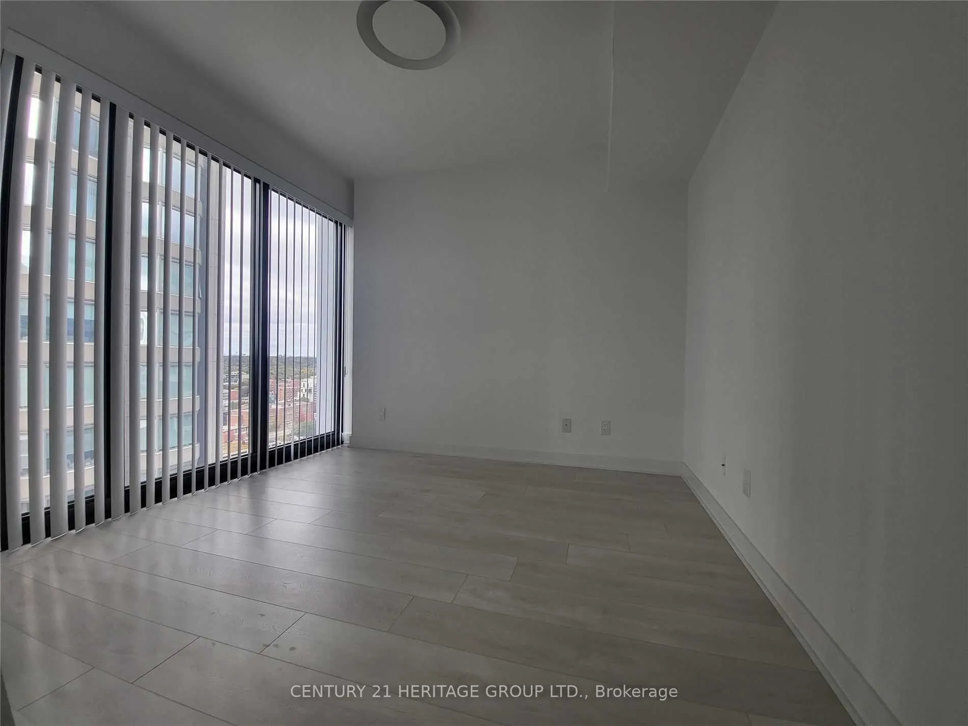 188 Cumberland Street, #2313
