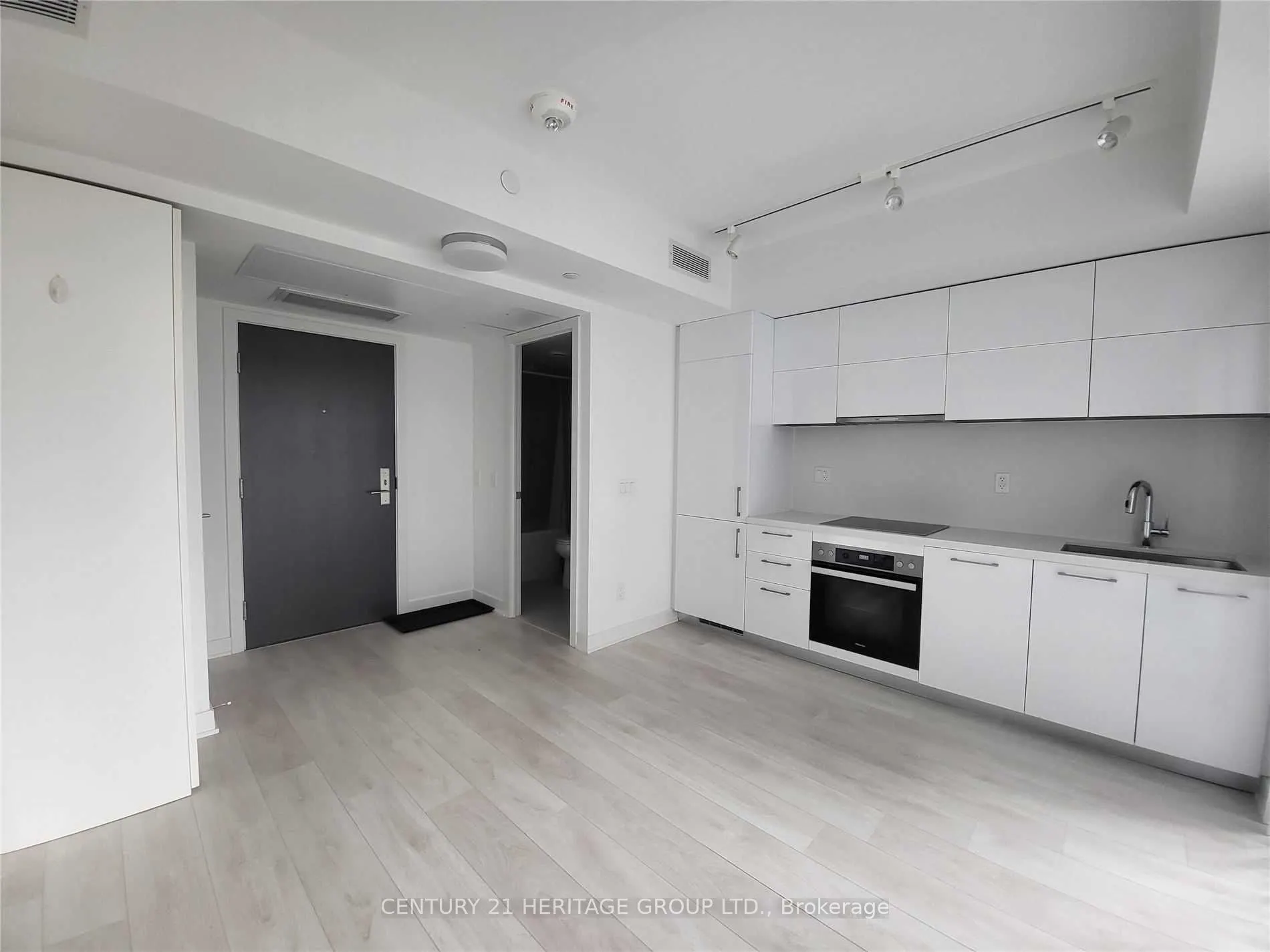 188 Cumberland Street, #2313