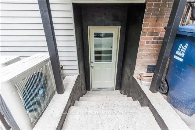 55 Hillsdale Avenue E, #2