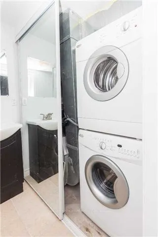 55 Hillsdale Avenue E, #2