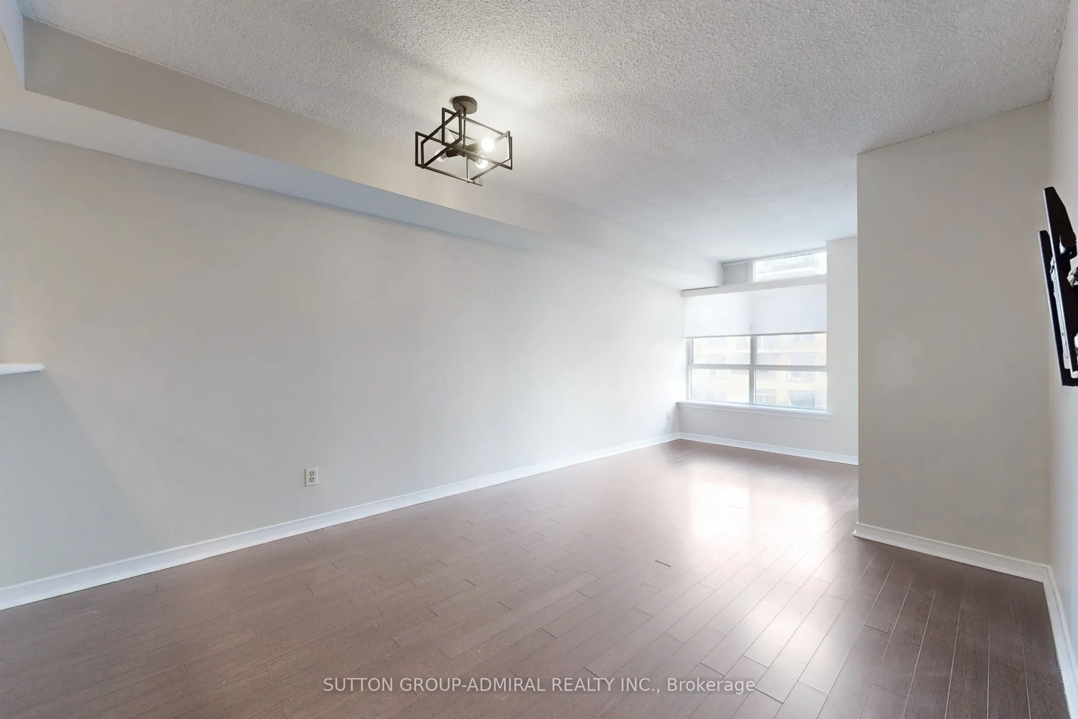 801 King Street W, #801