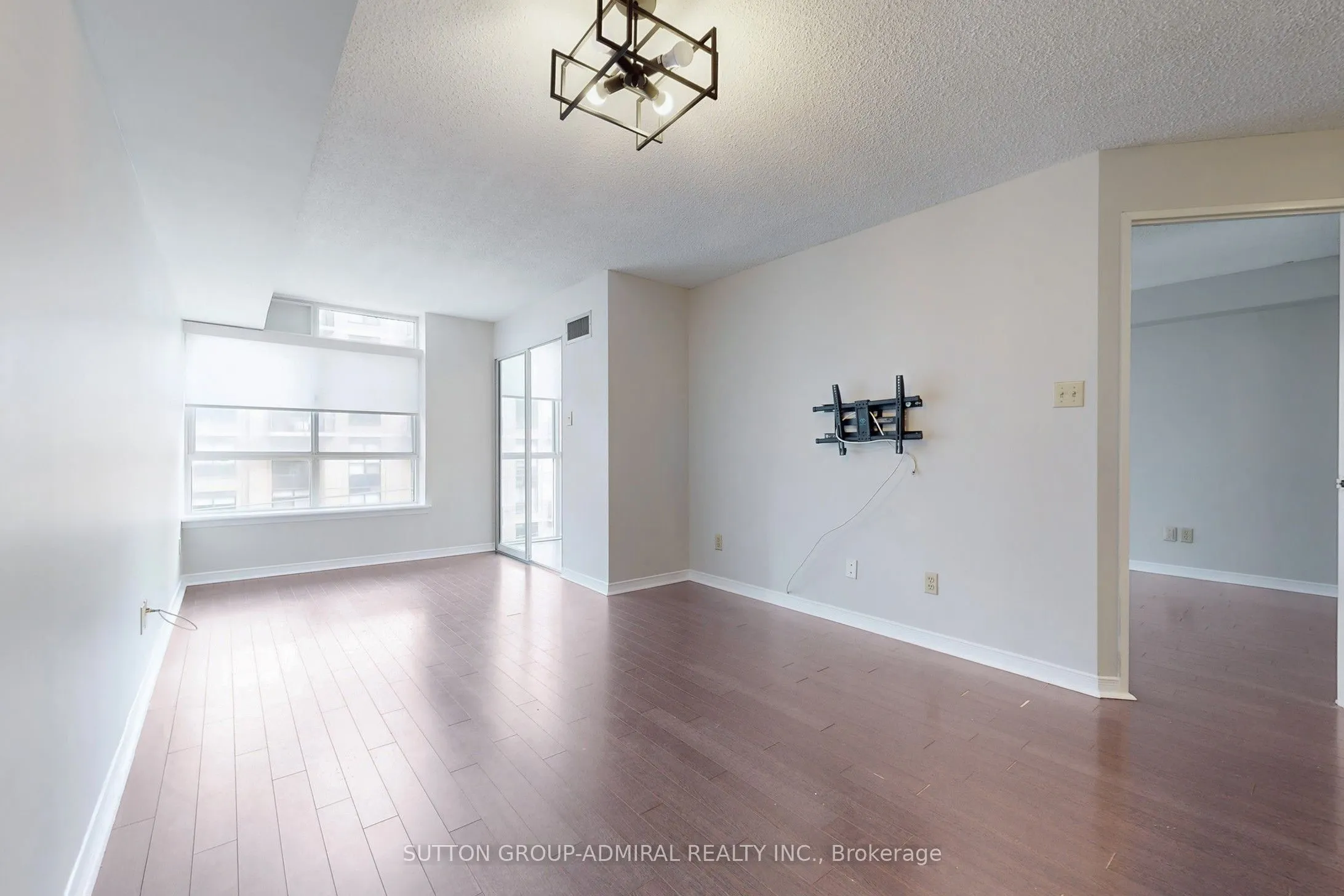 801 King Street W, #801