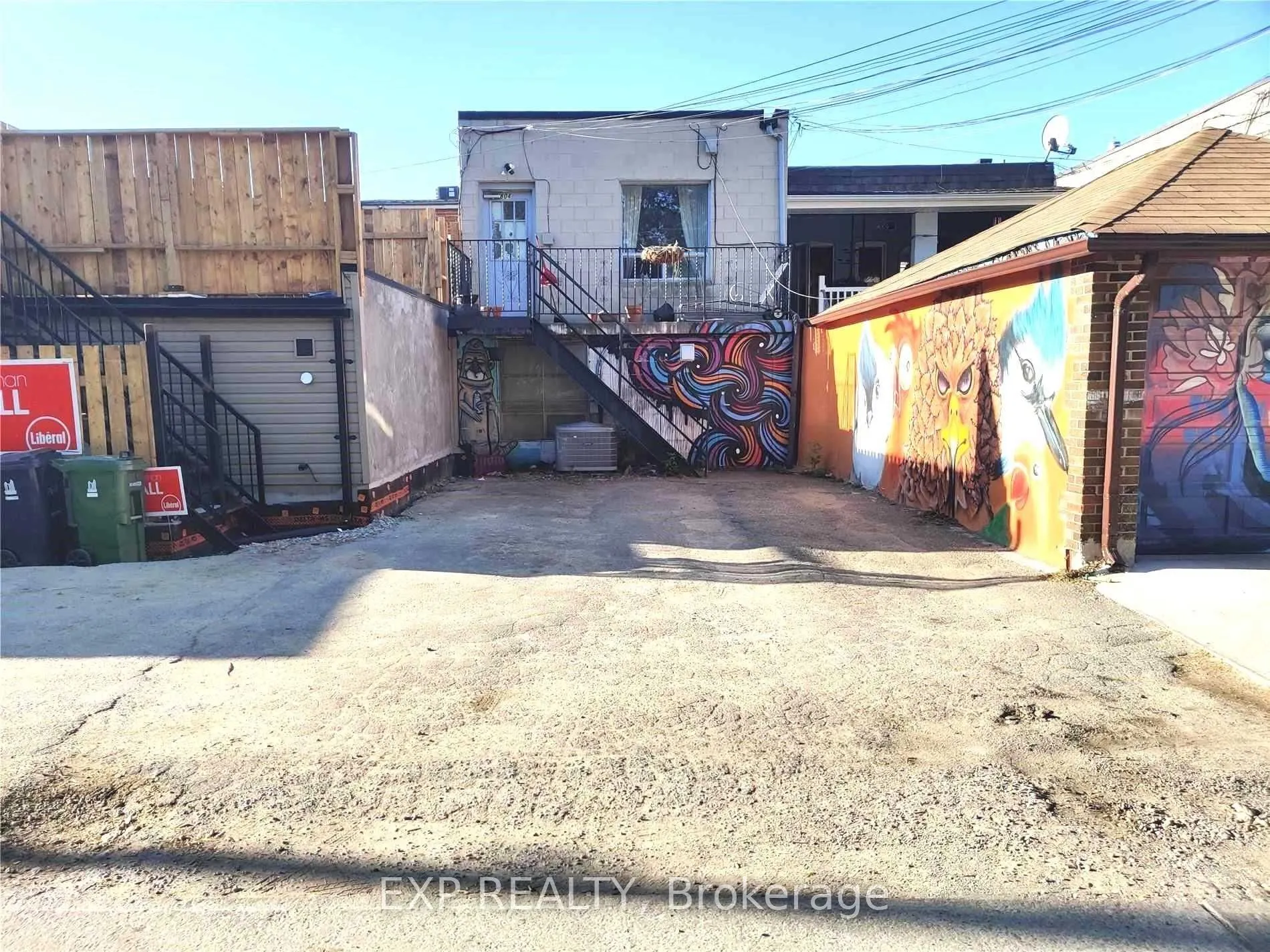804A St Clair Avenue W, #102