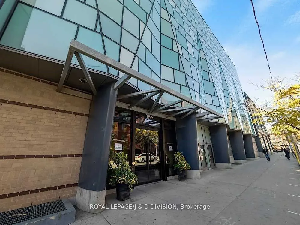 156 Portland Street, #421