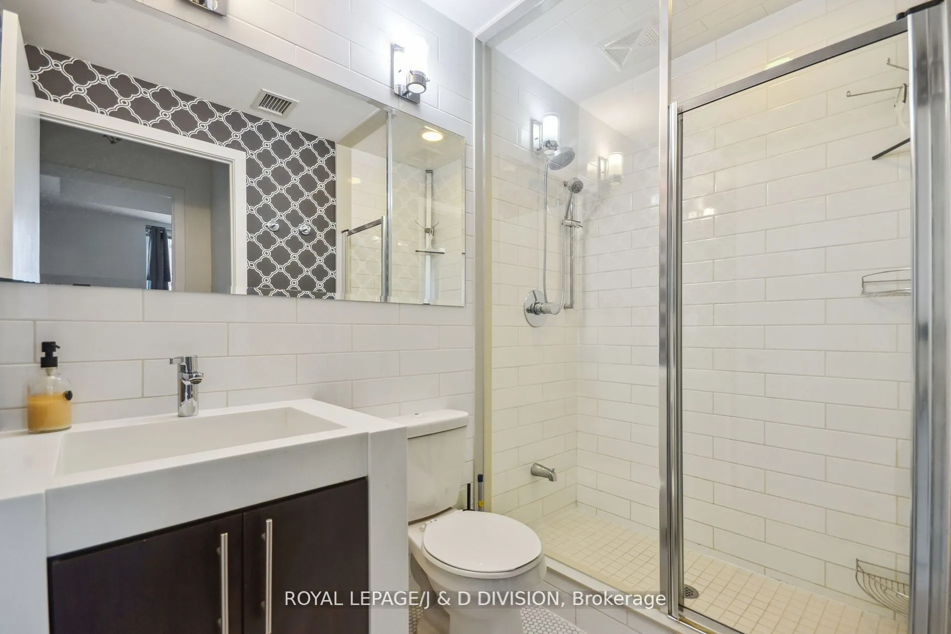 156 Portland Street, #421